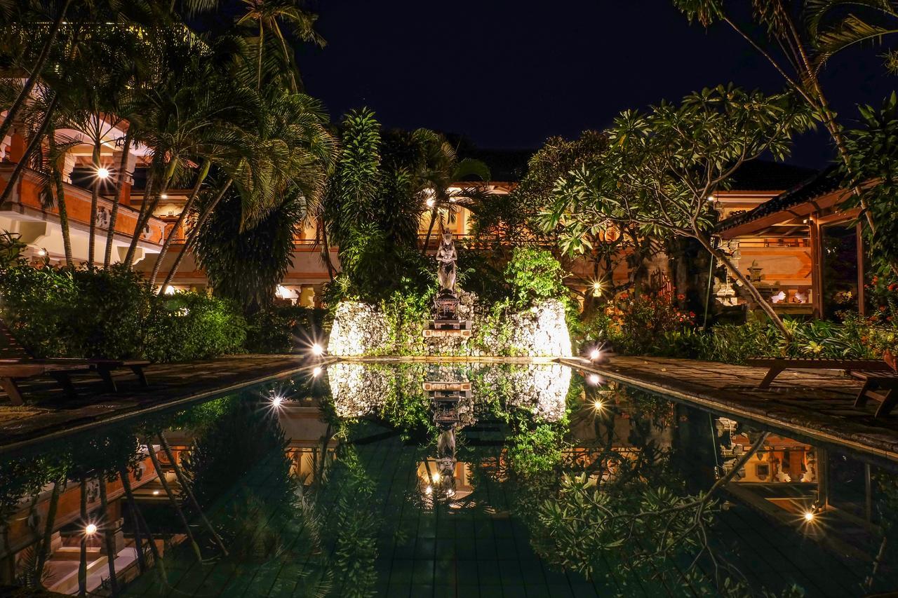 Hotel Grand Kumala Bali Legian Exterior foto